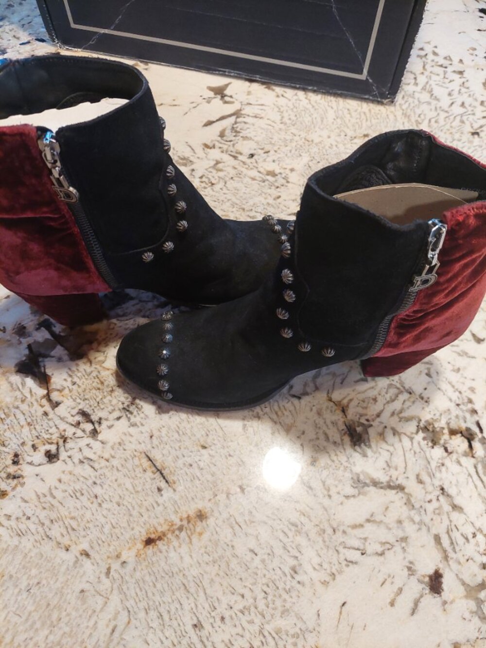 Double D Ranch Wine Velvet and black heeled Ankle boots Conchos/Turquoise sz 10 - Picture 9 of 15